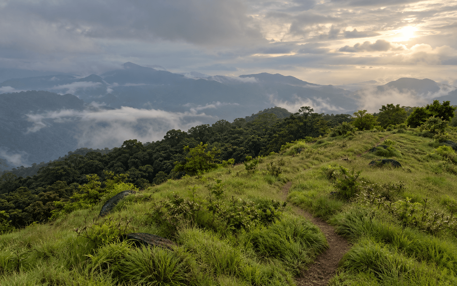 Rani Jhari walking trek — Balige